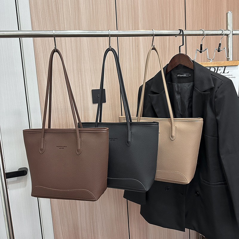 Free shipping designer Fashion Bag Single Shoulder Bag for Women New Large Capacity Tote Bag Women Bag Trendy High-End Casual Underarm Bag