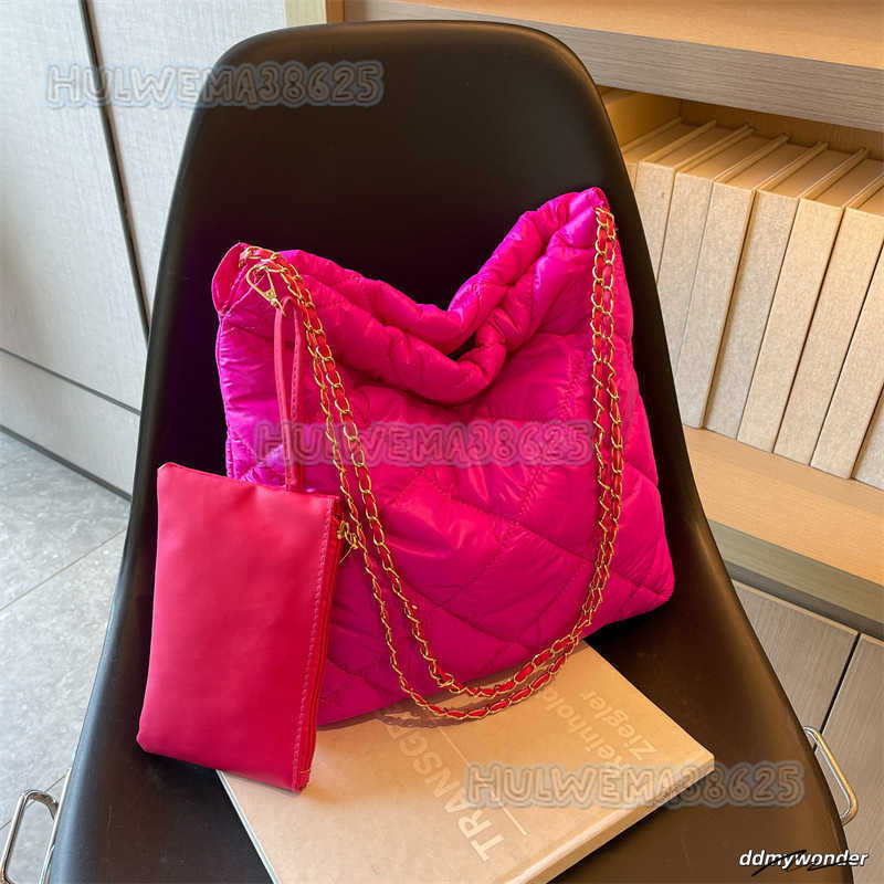 Soft Leather Large Capacity Fashion Single Shoulder For Women 2023 Summer Commuting Textured Underarm Stylish Casual Bag H250806