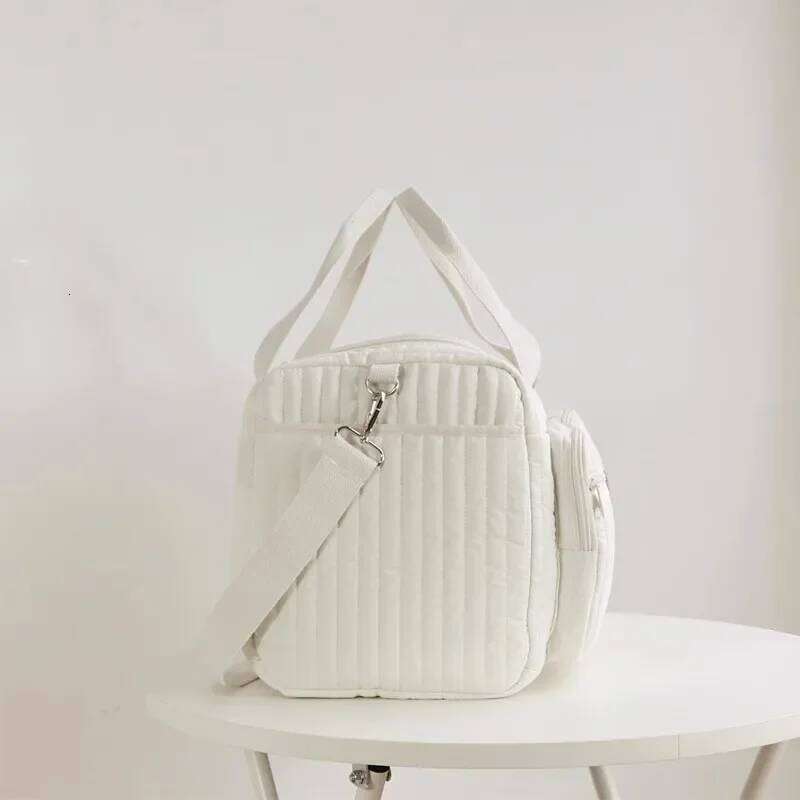Cute Bear Flower Embroidery Pattern Mommy Baby Beige Cotton Fabric Zipper Diaper Handbag New Lage Bag