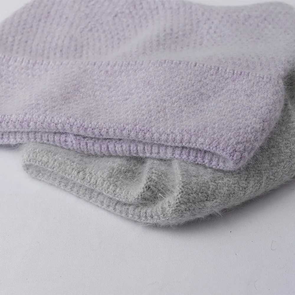 2024 newSolid Color Ear Embroidered Letters Keep Warm Elasticity Knitted Hat Autumn Winter Crimping Beanie Skull CXJ250910