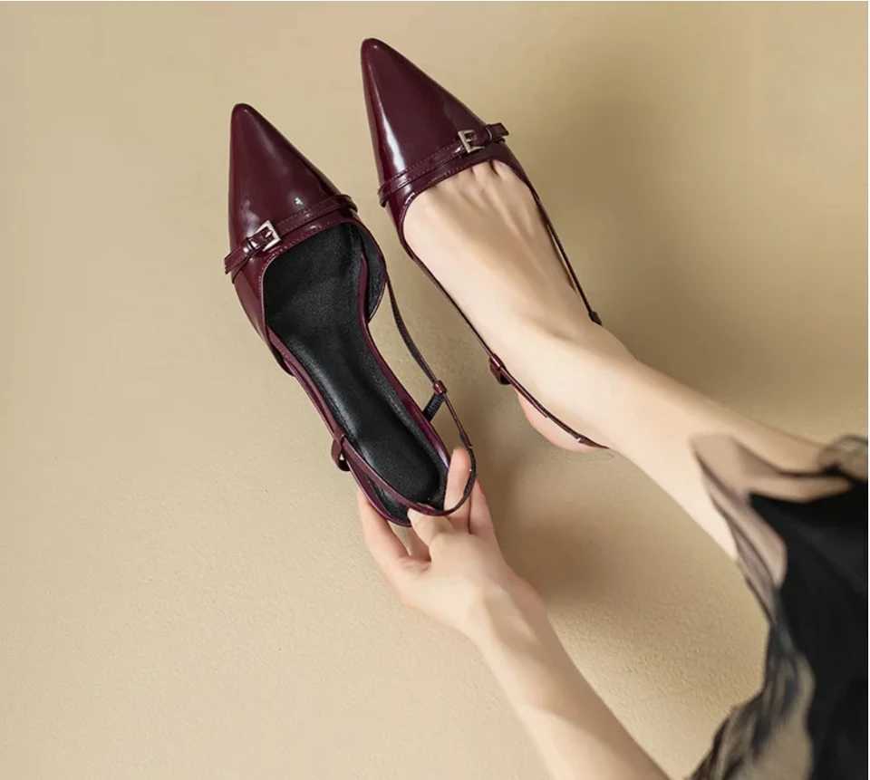 2024 New Summer French Wine Red Pointed Patent Leather Midheel Overhead Sandals for Women Retro Skinny Heel Back Empty Shoes W250910