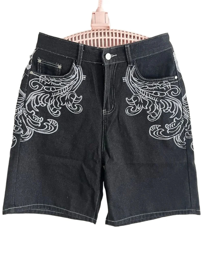 Pocket embroidered denim shorts male American Y2K hip hop print loose shorts Gothic retro Harajuku fashion pants 250909
