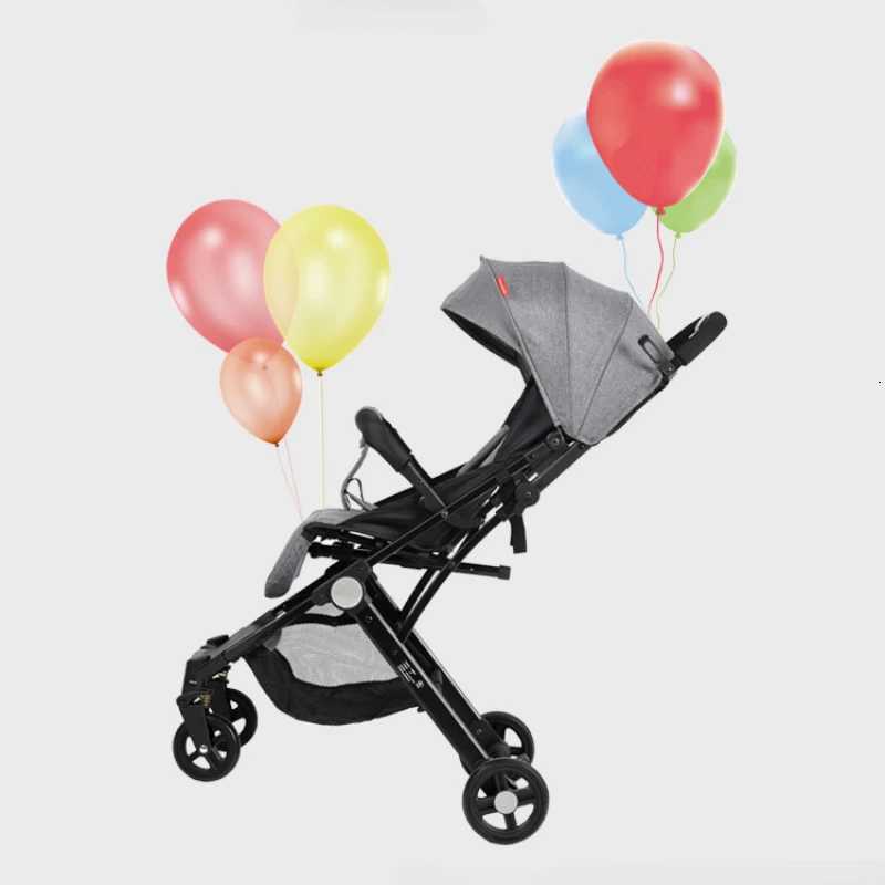Lightweight Travel Pram fourwheel stroller Portable newborn baby foldable shockabsorbing umbrella stroller Baby Carriage W250910