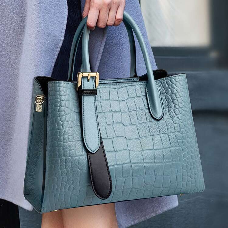 Style Texture Large Capacity Women's New Fashion Simple Commuter Handbag Elegant Single Shoulder Crossbody Bag