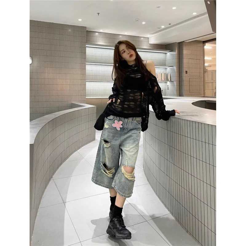 American street high waisted ripped wide leg jeans for women loose and casual retro washed straight leg cropped pants Z250910