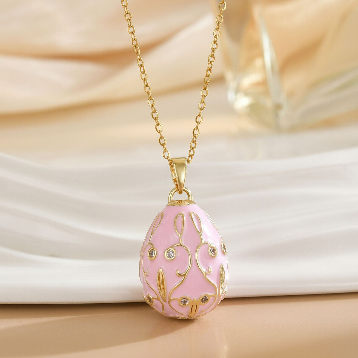 New Russian Easter Egg Drop Geometric Creative Pendant High-Color-Resistant Copper Plated Jewelry Temperament Versatile Necklace