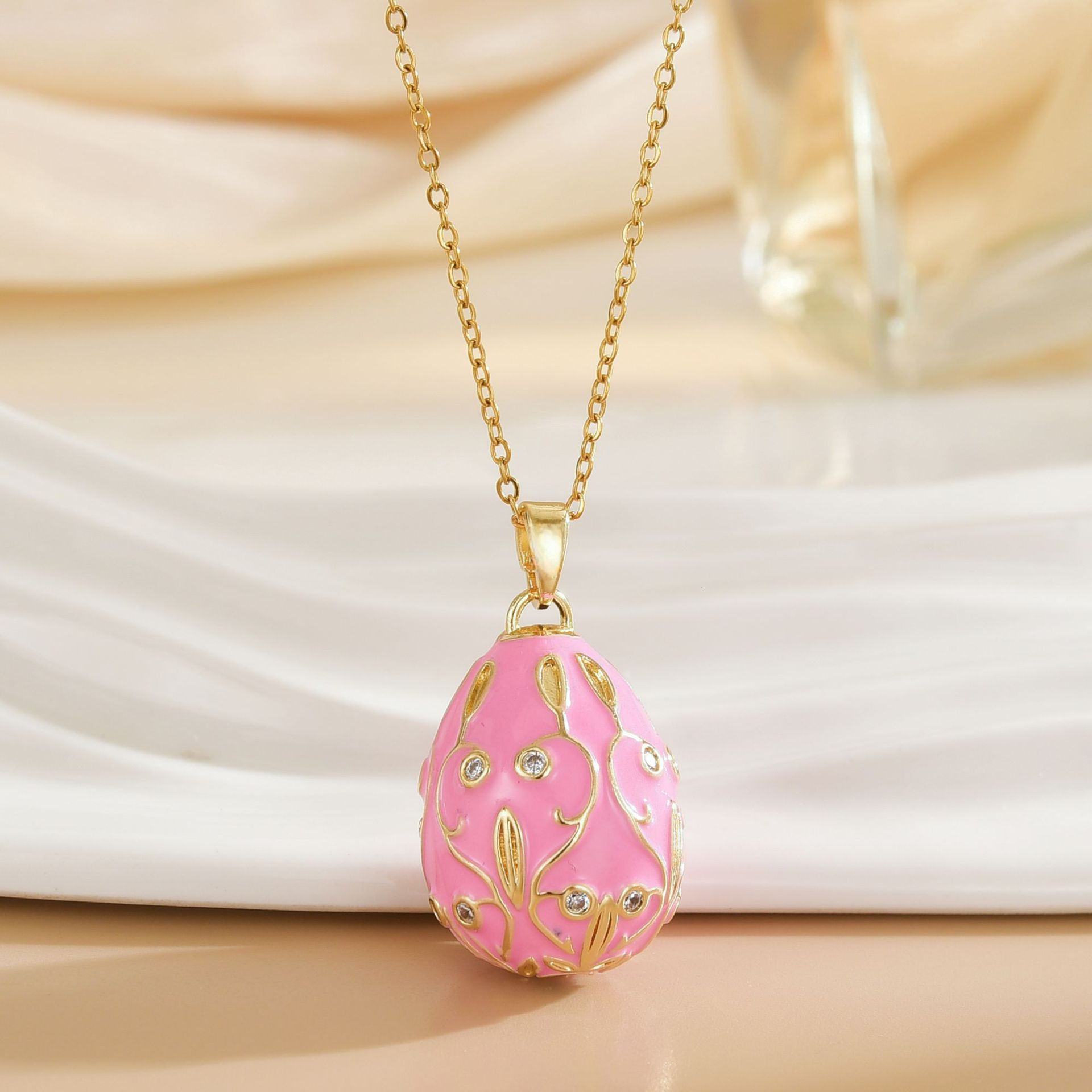 New Russian Easter Egg Drop Geometric Creative Pendant High-Color-Resistant Copper Plated Jewelry Temperament Versatile Necklace