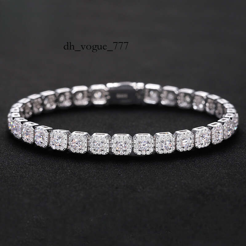 Exquisite VVS Moissanite High Quality White Gold Color Waterproof Sterling Sier Tennis Bracelet for Men
