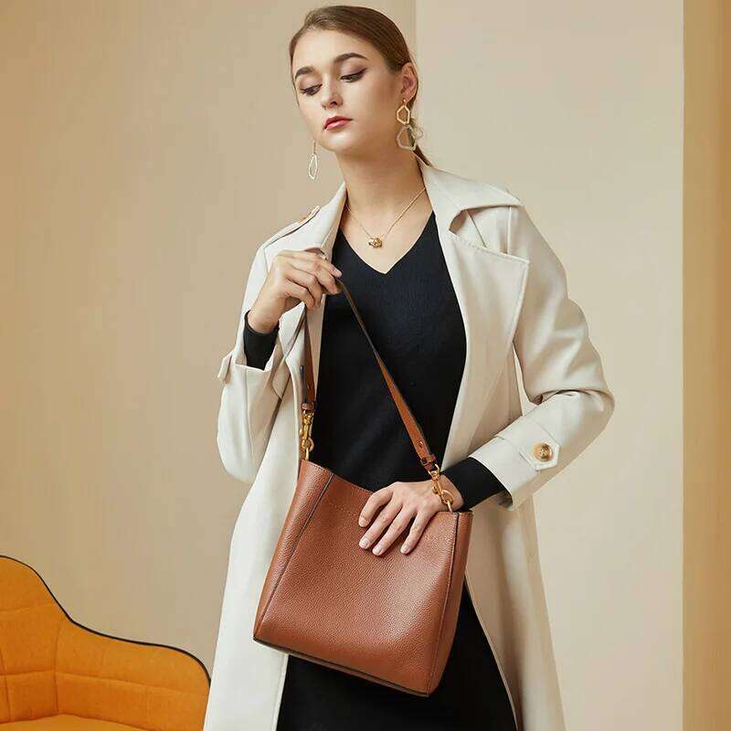 Zency New Genuine Leather Casual Shopper Shoulder Bag Commuter Large Bucket Handbag Simple High Quality Women Tote Underarm Bags