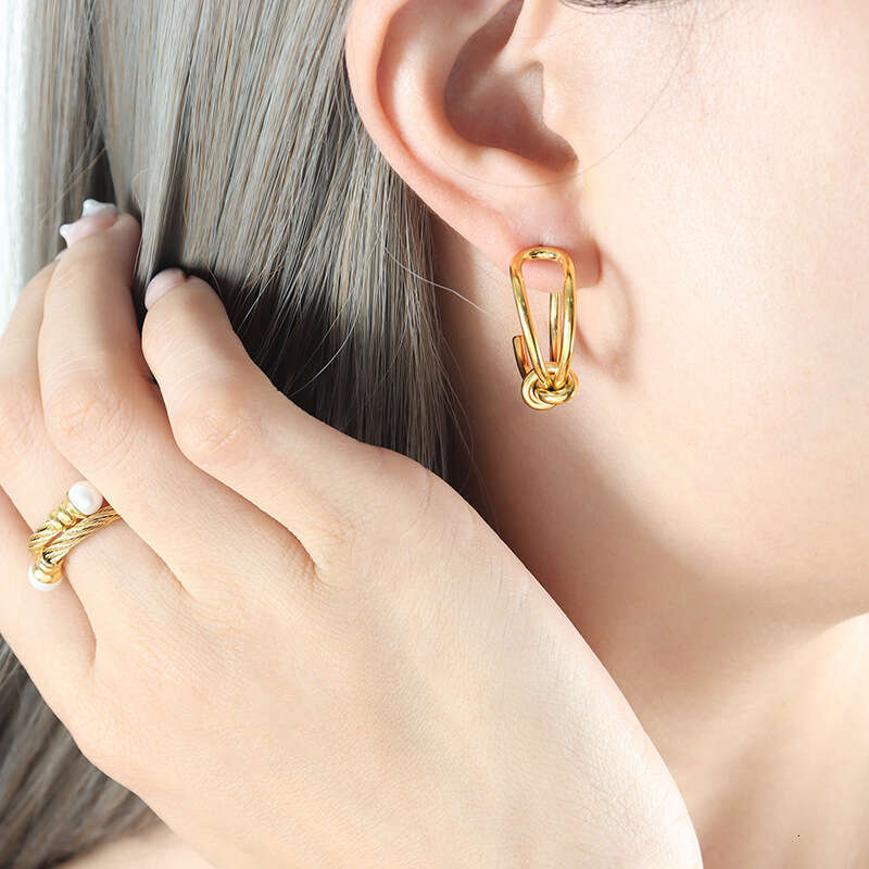 Simple Fashion Commuting Elegant Titanium Steel Knotted Personality C-shaped Earrings Studs for Women Best Friend Accessories