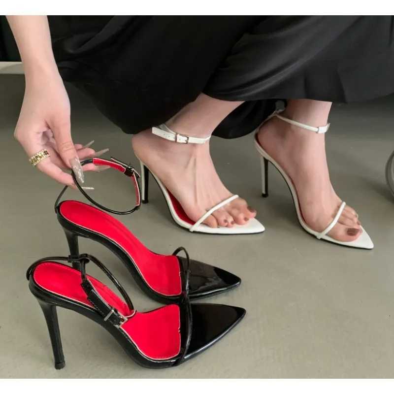 New Style Street Fashionable Buckle Strap Black Women Party Prom Shoes Sexy Fetish Stiletto Sandals Gladiator High Heels Sandals W250910