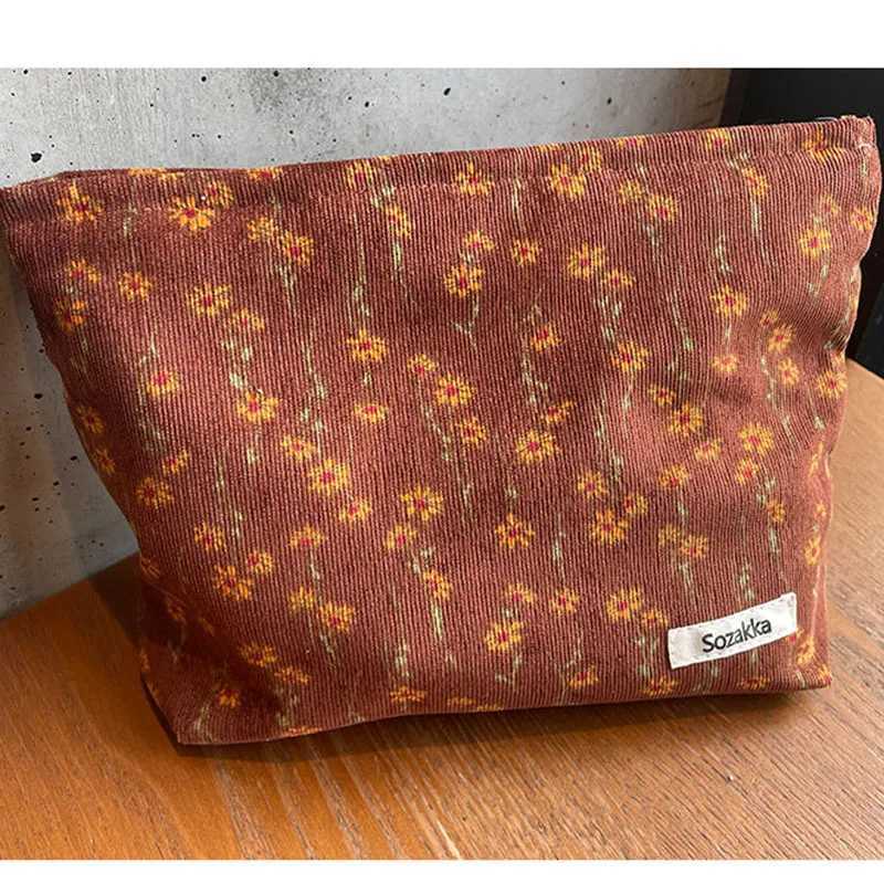 Makeup Bag for Women Portable Corduroy Vintage Flower Travel Wash Mobile Phone Storage Bag Girl Make Up Case PouchXJ250910