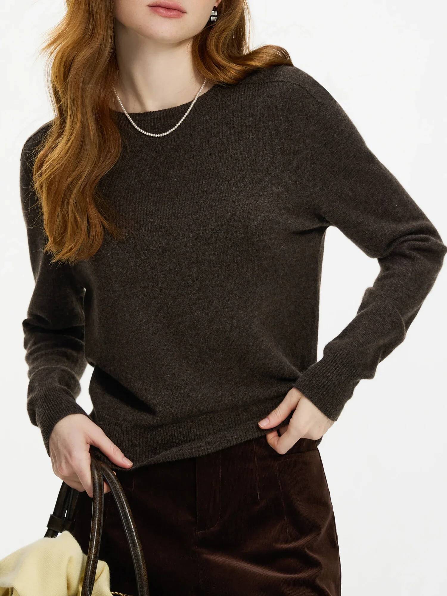 FSLE 100% Seamless One-piece Knit Shirt For Women 2025 Autumn New Design Wool Crew Neck Versatile Sweater Chic Top dongdumaoyi
