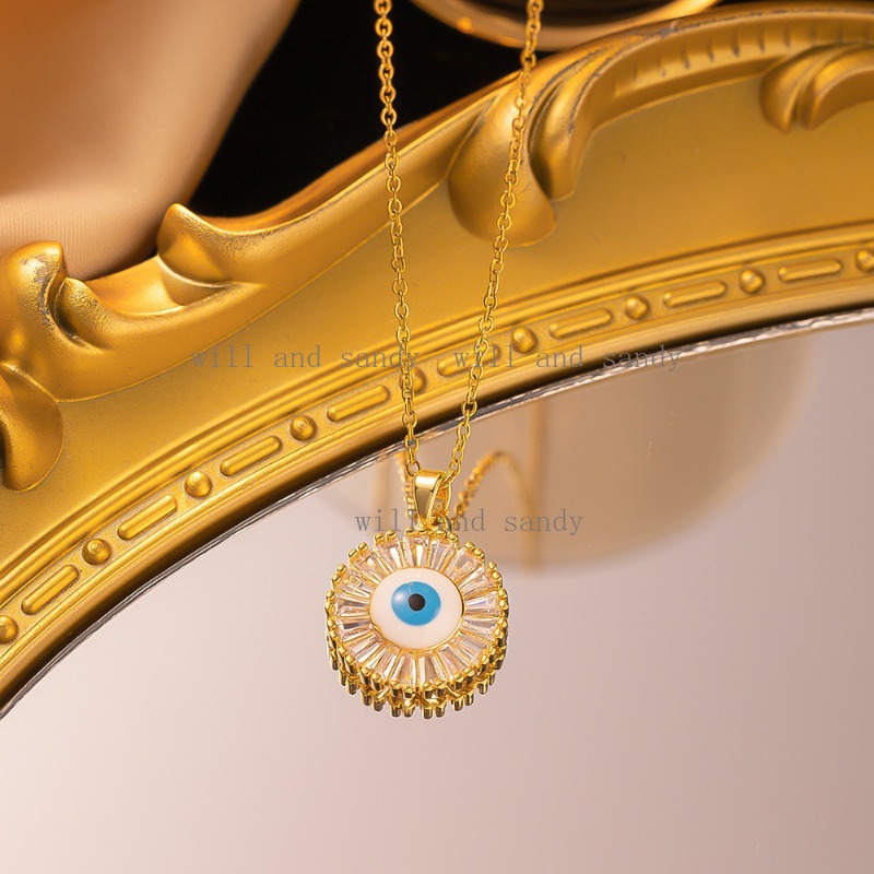 Non Tarnish Gold Evil Eye Necklace Charm 18K Gold Plated Stainless Steel Designer Necklaces Cubic Zirconia Hamsa Hand of Fatima Necklace for Woman Fin