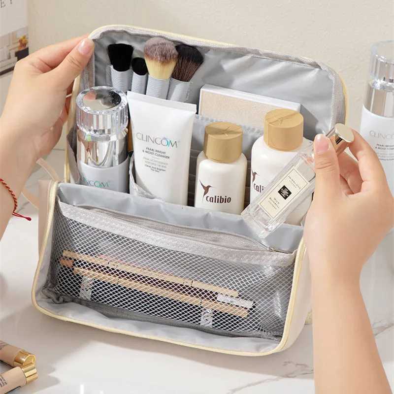 Standing Makeup Brushes Storage Bags Large Capacity Cosmetic Tools Organizer Bag PU Leather Makeup Case with Double ZipperXJ250910