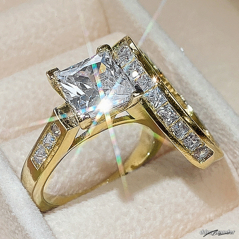 Handmade Sparkling Wedding Rings Jewelry Sterling Sier Princess Cut White Topaz CZ Dia Gemstones Party Eternity Women Bridal Ring Set Gift