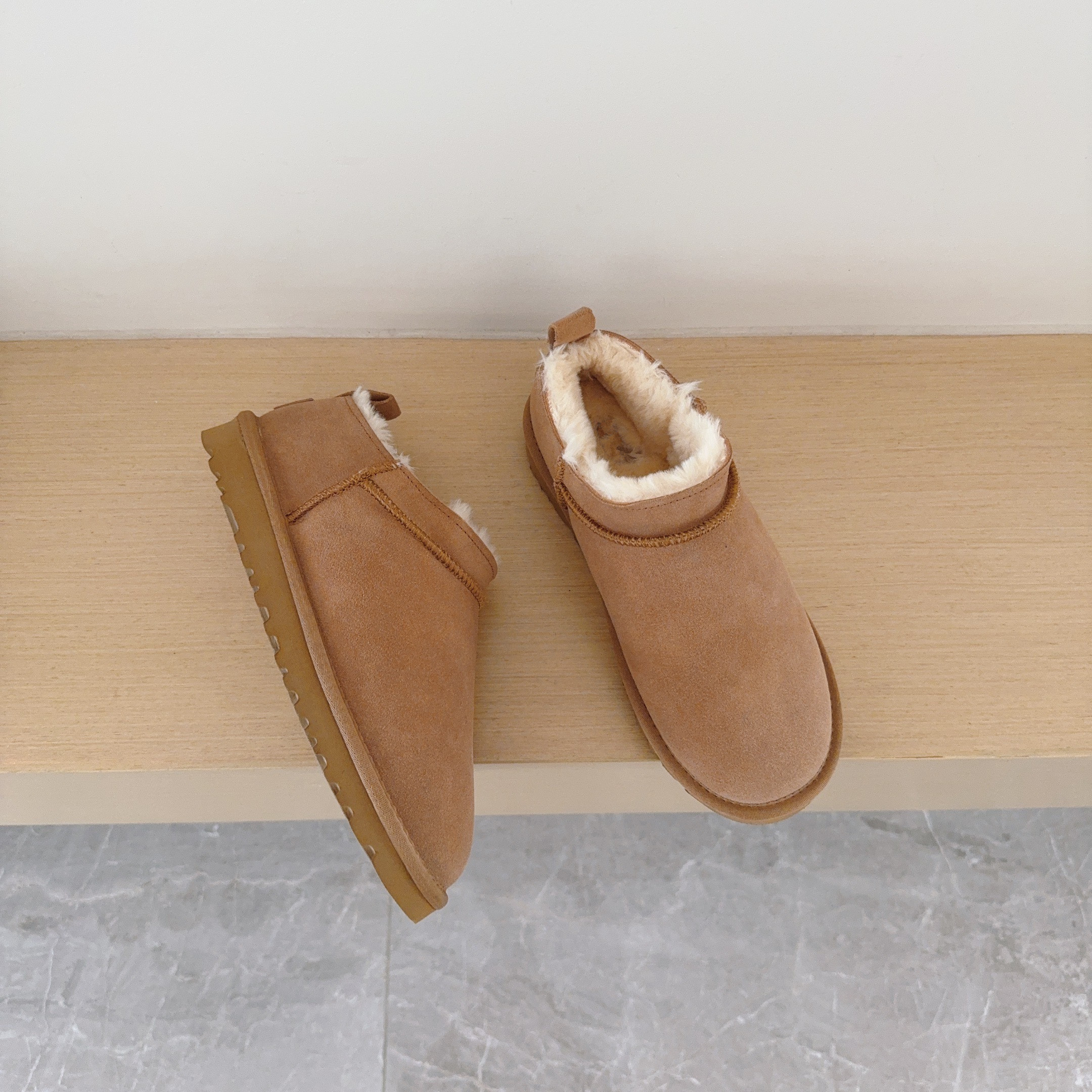 2026 Designer Classic Micro Boots Snow Boot Ultra Mini Winter Ankle Short Women Men Fur Sheepskin Tasman Booties Tazz Chestnut Sand Black Boot