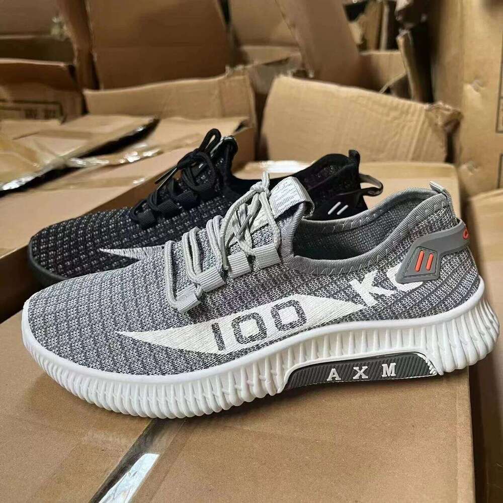 Fashionable and Versatile Sports Shoes, Men's Casual Shoes, Breathable Running Shoes, Outdoor Walking Train ing T ennis Shoes
