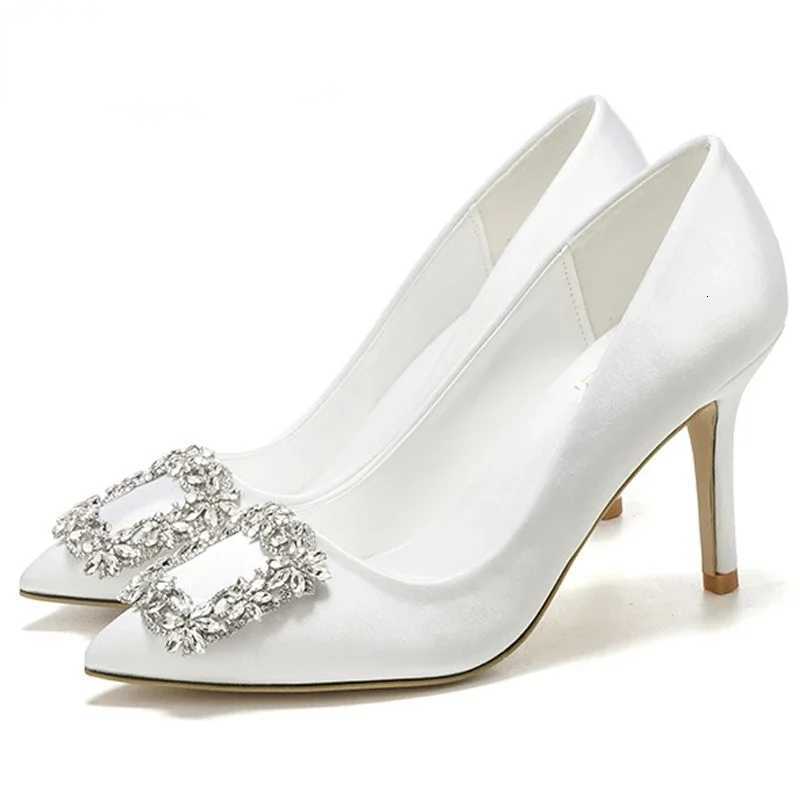 Korean Style Pointed High Heel White Wedding Shoes Rhinestone Bridal Shoes Small Size Shoes 3343 Sizes Dress Party Shoes W250910
