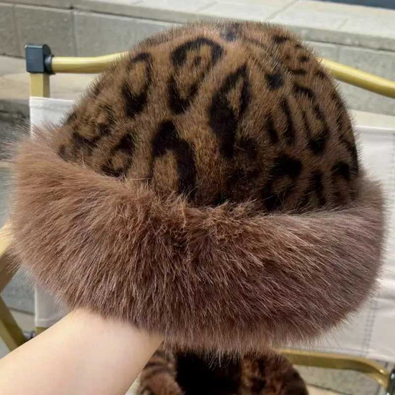 Winter Plush Ear Protection Leopard Print C Windproof Keep Warm Headgear Fluffy Fur Fisherman Hat for Women Fashion Female HatXJ250910
