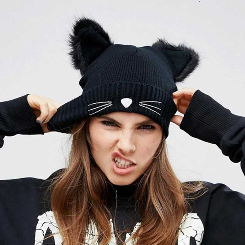 Janese Style Knitted Hat with Cat Ears and Smile Embroidery Warm Fleece Lined Beanie for Women Winter Ear ProtectionXJ250910