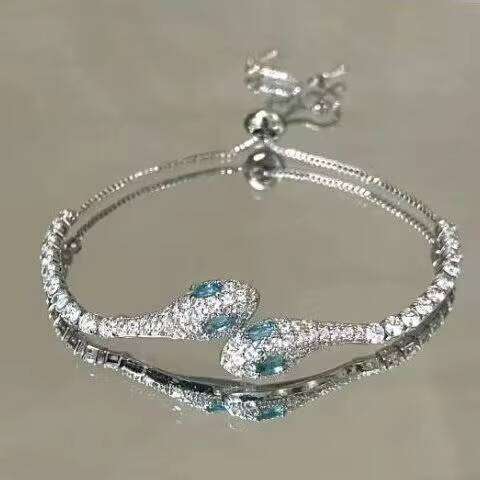 High Quality Icy Blue Sier/Brass Moissanite Serpent Bracelet with Pull-on Design Exuding and Sophistication
