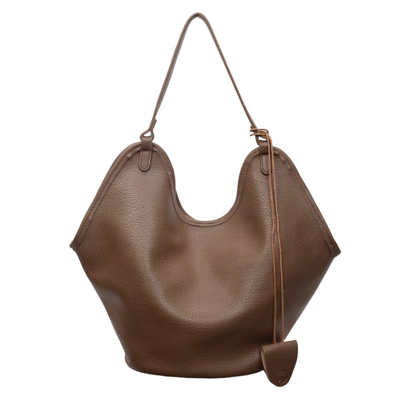 2025 new cross-border women's handbag luxury bag simple commuter shoulder bag designer bag large capacity crossbody bag