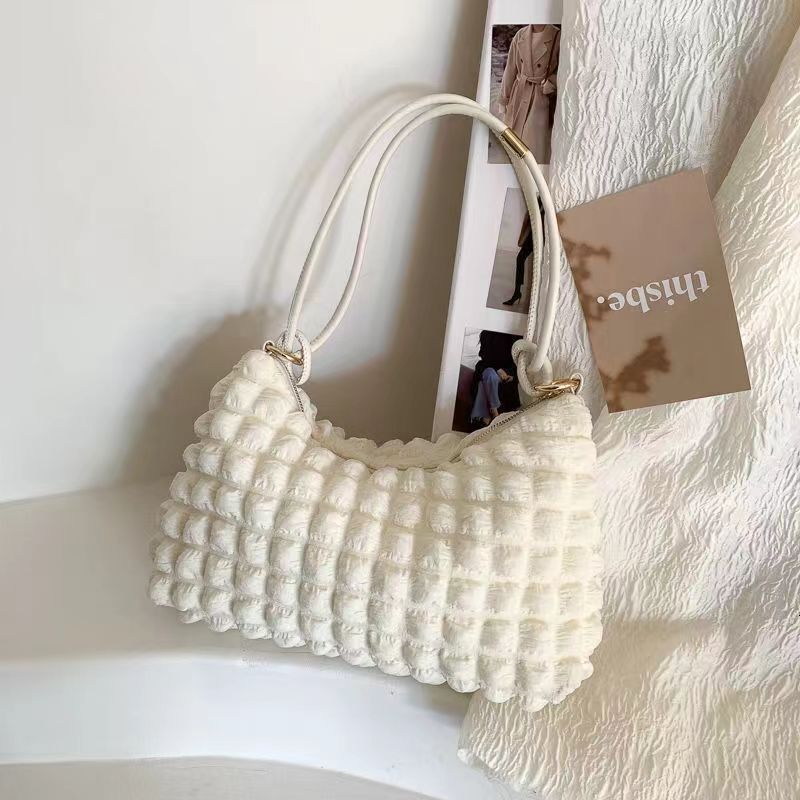 New Designer Bag Autumn Winter White Cream Single Shoulder Underarm Bag For Women Free Shipping Luxury Bag Niche Cloud Light Luxury Crossbody Bag Whol