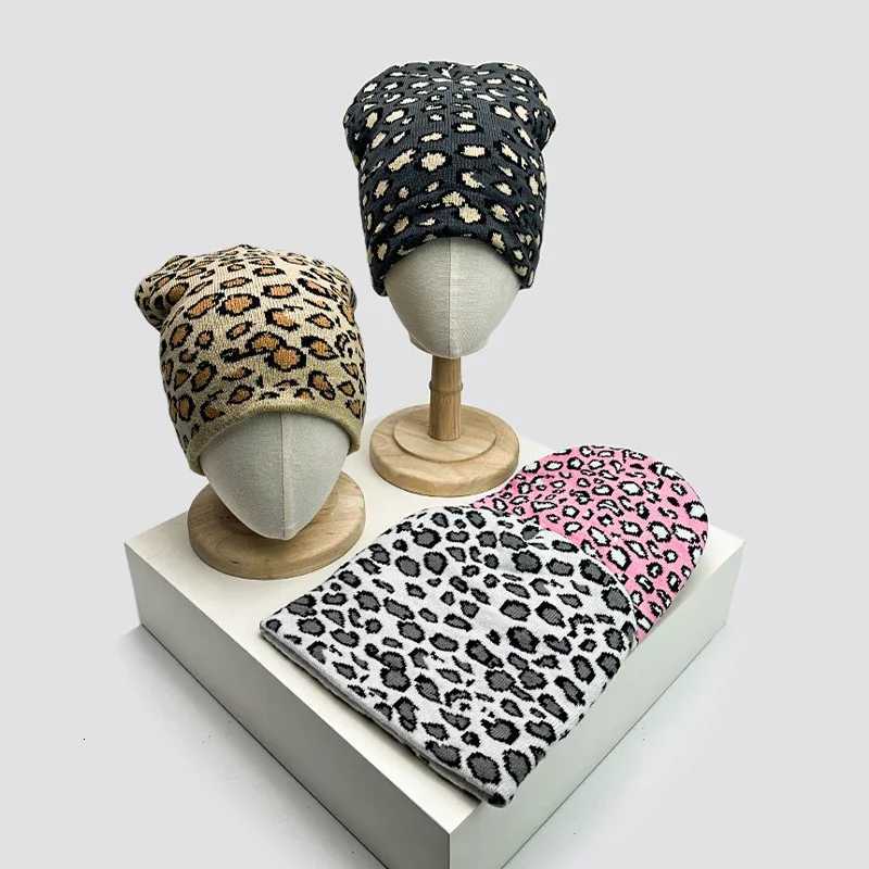 Autumn and Winter Leopard Speckles Wool Knitted Hats Personal Warm Retro Beanies Versatile Hip Hop Fashion ins Niche StreetXJ250910