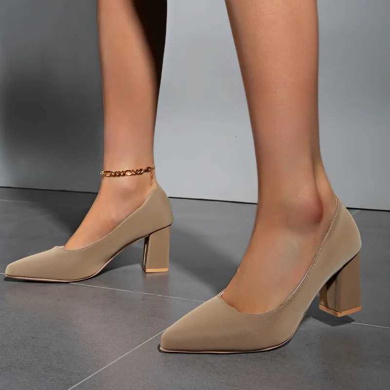 Quality Women Shoes Hot Sale Womens Pumps Fashion Pointed Shallow High Heel Pumps Trend Versatile Office Lady Shoes Size 3543 W250910