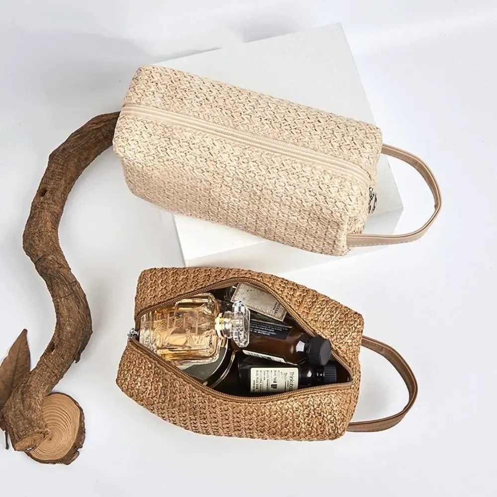 Portable Fashion Makeup Bags Square Solid Color Woven Purse Handheld Largecapacity Cosmetic Storage Bag TravelXJ250910