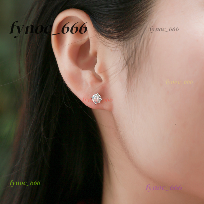 1.0CT 2CT 3ct Mossanite 925 Sterling Silver Earrings 4mm-8mm Classic Design VVS1 Moissanite Diamond Ear Stud for Men Women