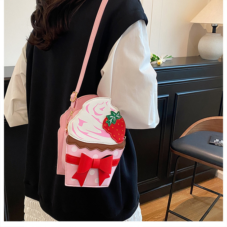 2025 autumn new cute strawberry cake bag, niche design, versatile and trendy, bow tie women's shoulder bag, designer bag