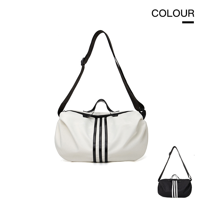 Free Shipping Sports Single Shoulder Bag Simple Luxury Bag Casual Lightweight Handheld Dumpling Bag Large Capacity Commuting Travel Designer Bag Cross