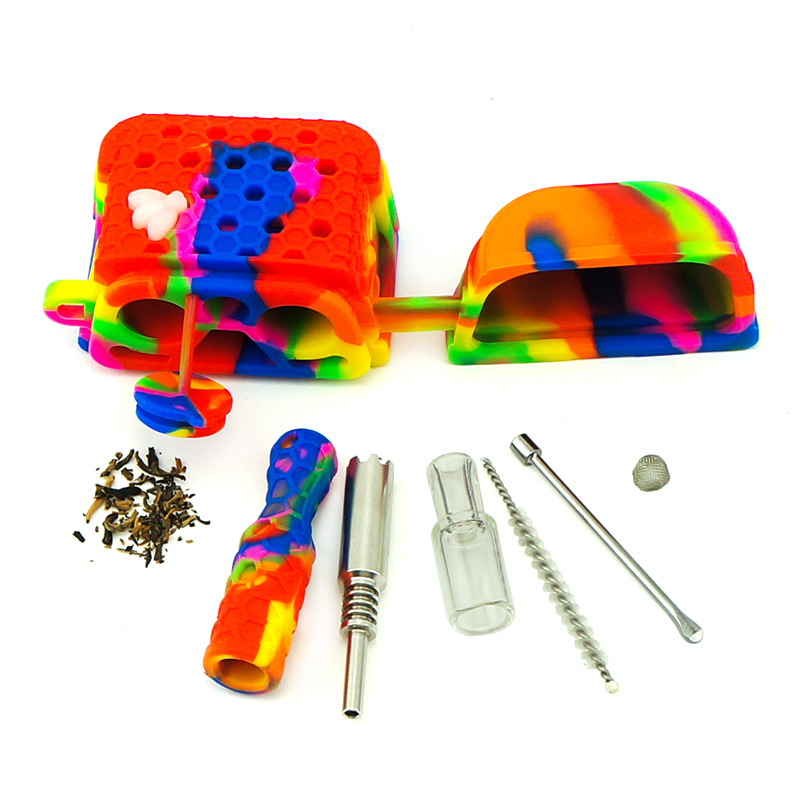 Silicone Smoking Pipes Colorful Silicone Pipe For Tobacco Dry Herb Spoon Silicone Pipes With Holes Glass Bowl Hookah Accessories Glass titanium nail t