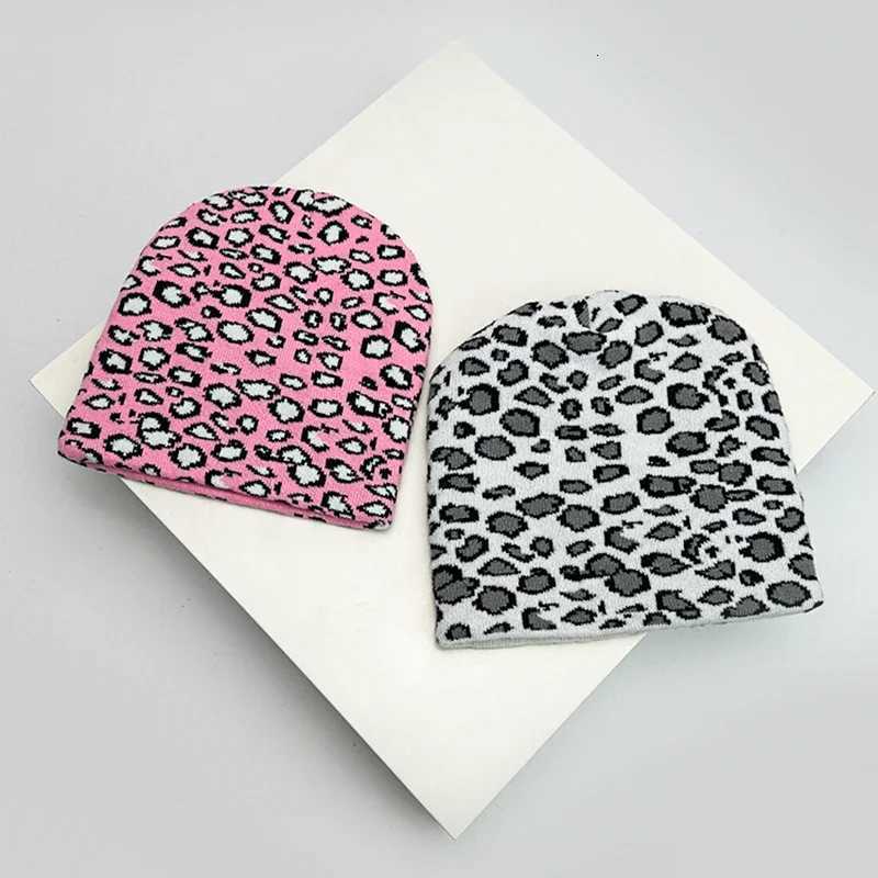 Autumn and Winter Leopard Speckles Wool Knitted Hats Personal Warm Retro Beanies Versatile Hip Hop Fashion ins Niche StreetXJ250910