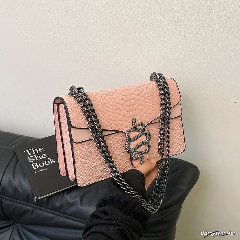 High-End Crocodile Pattern Chain Small Square For Women 2025 New Single Shoulder Underarm Fashion Versatile Crossbody Bag