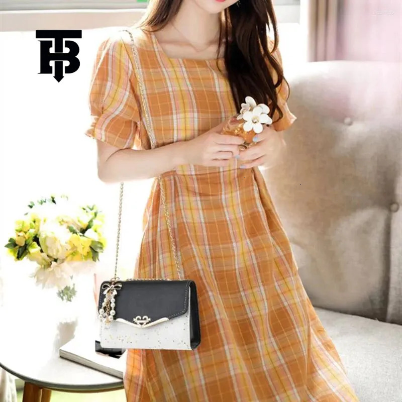 TB BHULAMTE Luxury Designer Versatile Shoulder Bag, Fashionable Ladies' Small Luxury Bag Square Crossbody Bag Girls' Cross Tassel Pendant Si