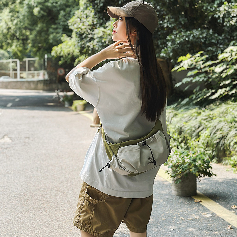 New Fashion Summer Women's Single Shoulder Cloth Commuting Large Capacity Outdoor Travel Crossbody Bag