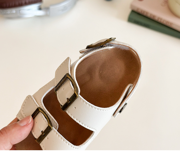 Kids sandal new style spring and summer Hot Sale Boys Girls Comfortable cool sandals Breathable Children Walk Solid Color Minimalism sandals size 21-3