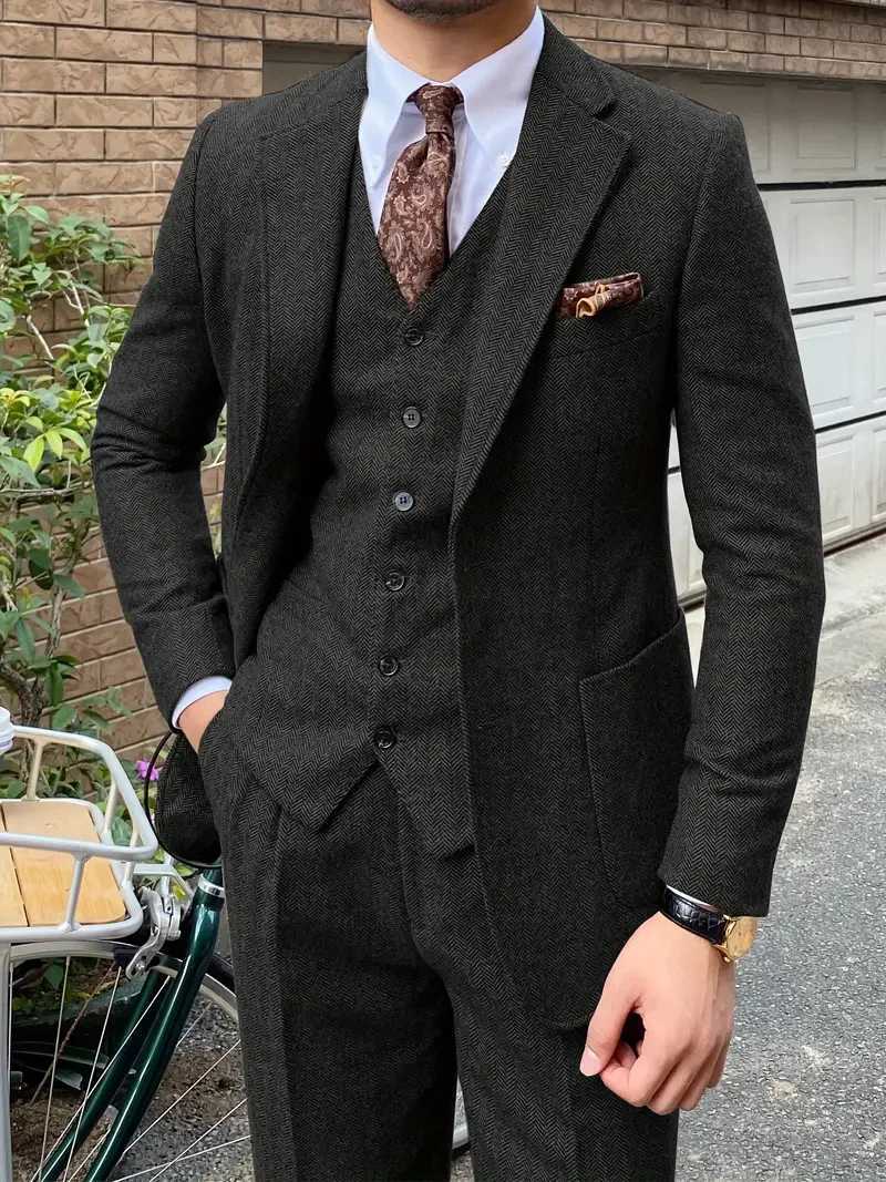 Elegant 3pcs Mens Tweed Suits Wool Blend Herringbone Western Vintage Wedding Formal Events JacketVestPants W250910