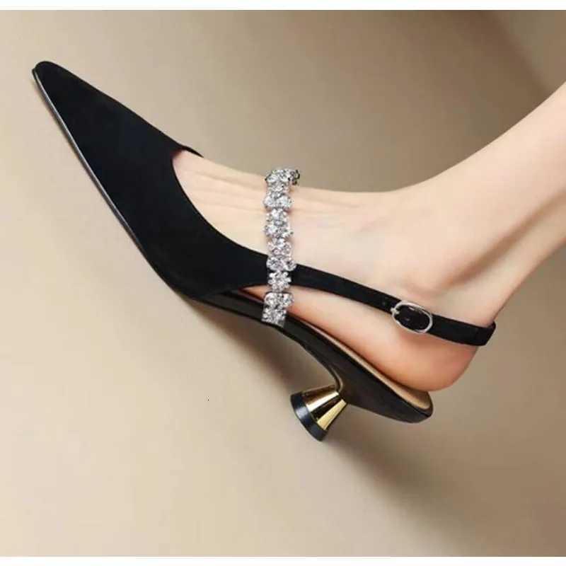 New Black Silver Low Heels Sandals Women Shiny Crystal Straps Pointed Toe Sandals Woman Slingbacks Pumps Ladies Shoes W250910