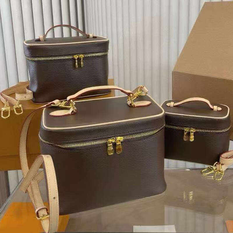 Designer Makeup Bag Cosmetic Bag Mini Crossbody Bag Shoulder Handbags Make Up Bag Vanity Totes Beauty Case Box