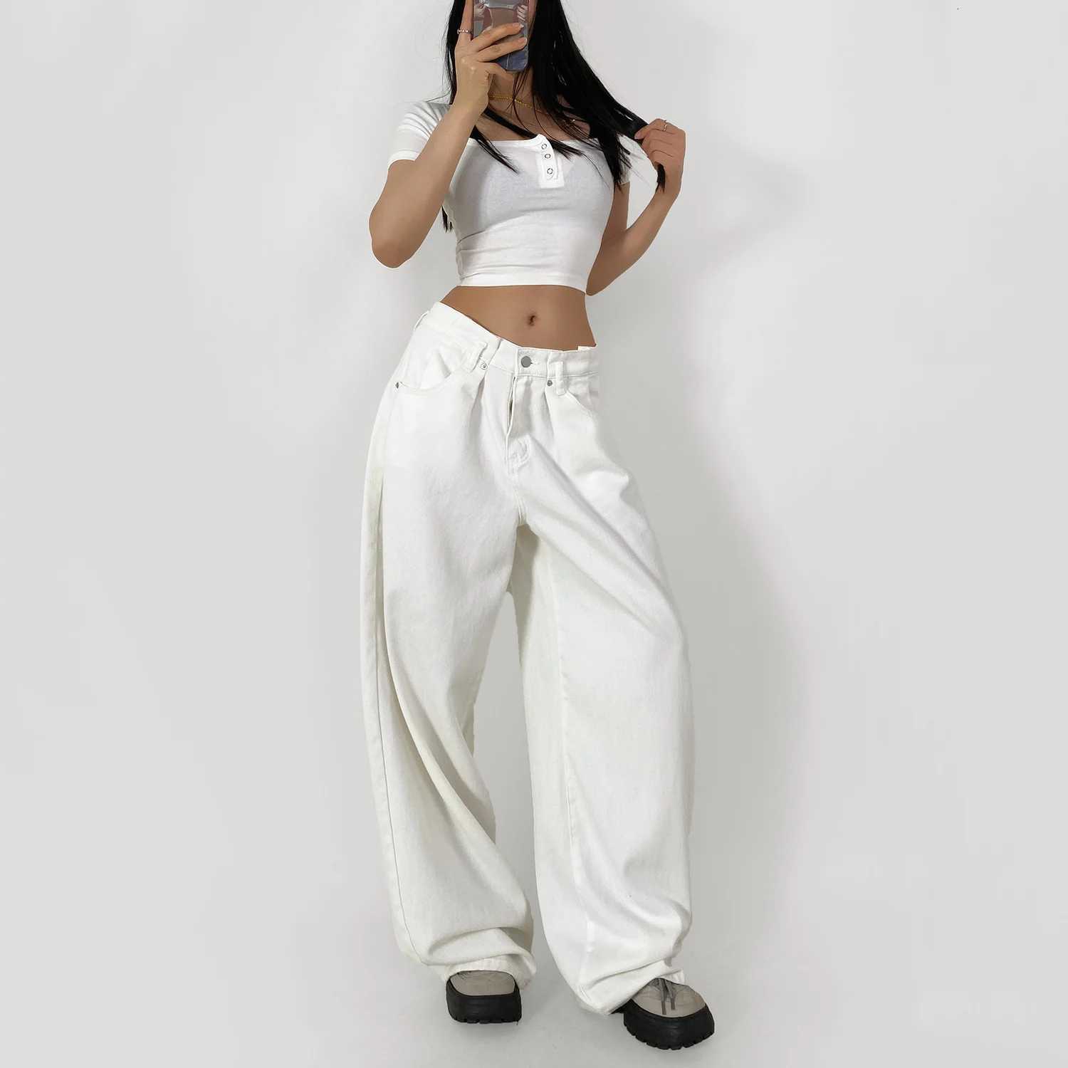 HighWaist WideLeg Pleated Jeans Relaxed Baggy Fit with Soft Drape Light Wash Options Z250910