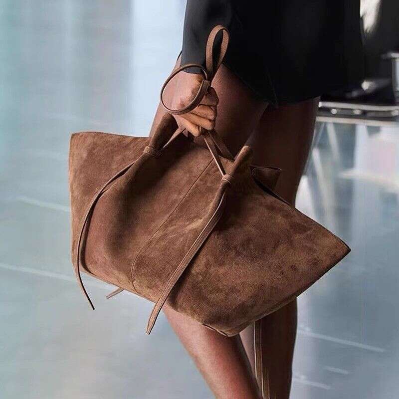 2025 Women's Autumn And Winter New Item Frosted Suede Wing Large Capacity Single Shoulder Tote Bag