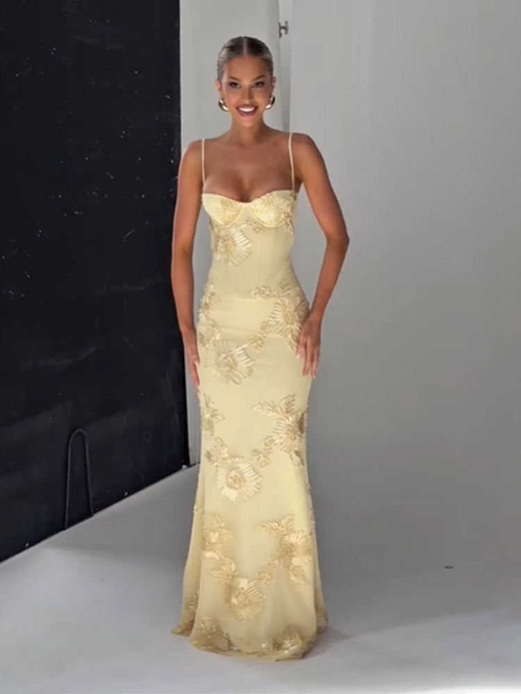 G94Strapless Tube Top Three-Dimensional Flower Embroidery Fishtail Dress Holiday Long Dress