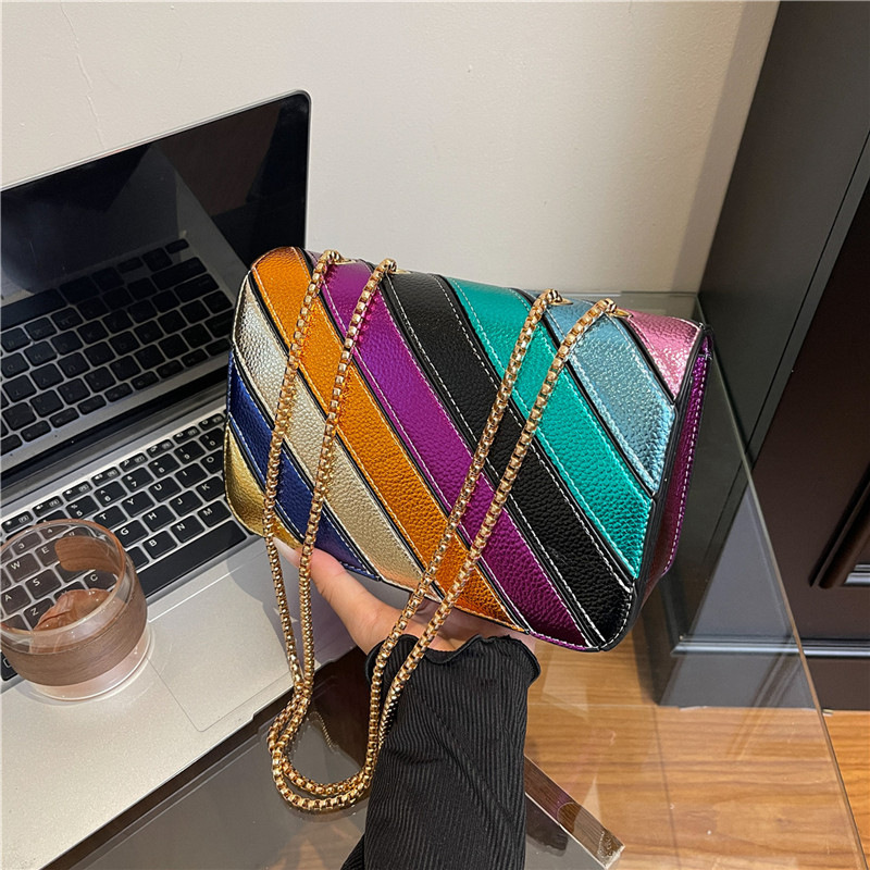 2025 Autumn New Korean Edition Fashion Light Luxury Style, niche design, versatile and atmospheric women's shoulder bag, designer bag