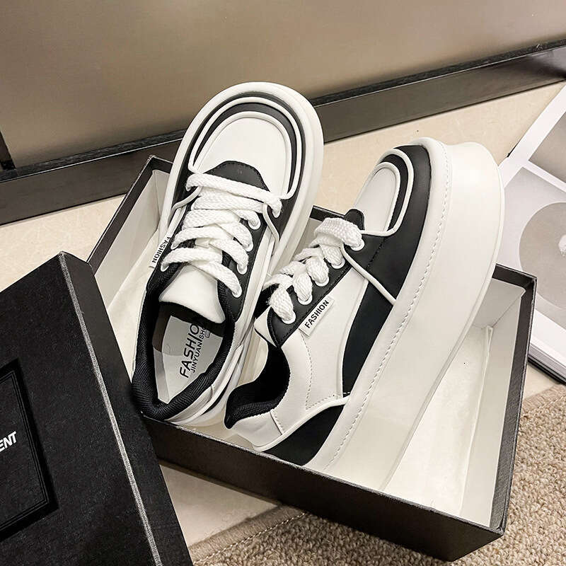 Trendy Thick-Soled Height-Increasing White Sneakers for Women 2025 Spring and Autumn New Fashion Versatile Breathable Casual Sports Shoes
