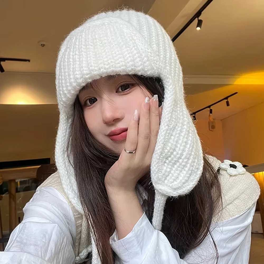 Winter Warm Knitted Hat Wen Earflap Beanie Super Soft Thicke Windproof Cold Weather Fashion for Autumn Thick Hats G250910