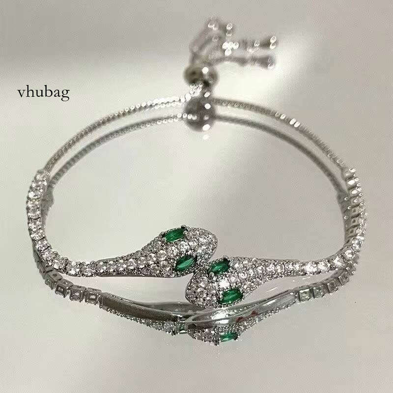 High Quality Icy Blue Sier/Brass Moissanite Serpent Bracelet with Pull-on Design Exuding and Sophistication